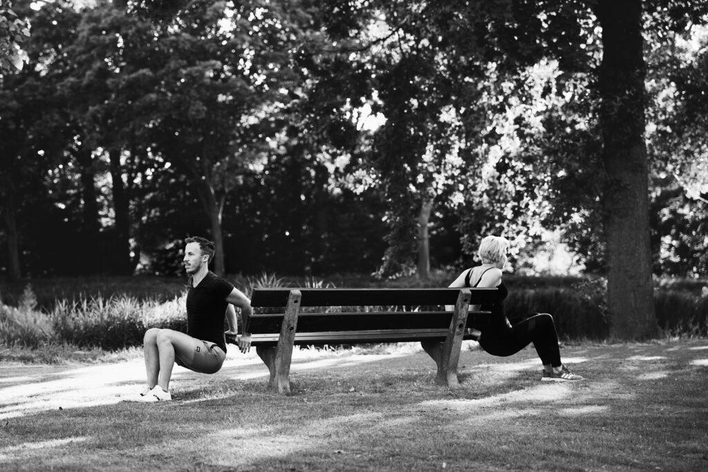 Professionele begeleiding bij het sporten door LA Training. We hebben jarenlange ervaring en veel kennis op het gebied van sport, klachten, voeding, het lichaam.